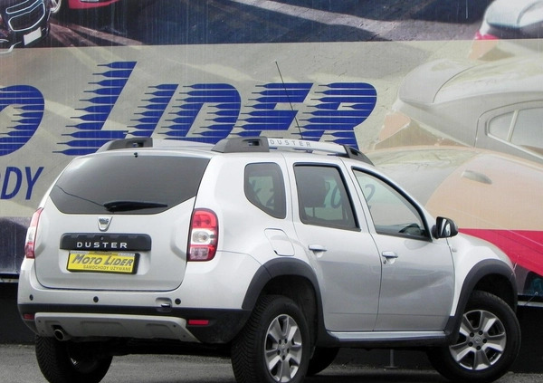 Dacia Duster cena 37900 przebieg: 135000, rok produkcji 2015 z Rzeszów małe 191
